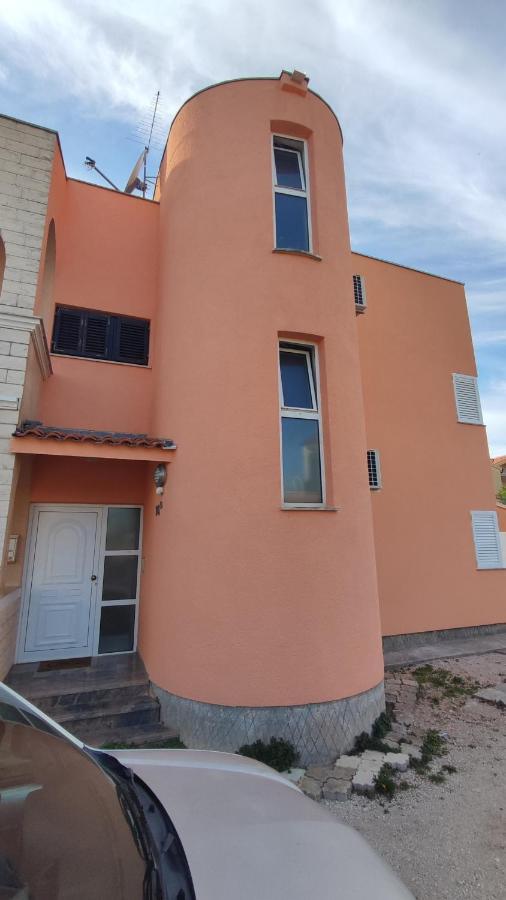 Apartments Mediterranean Sundance Водице Екстериор снимка